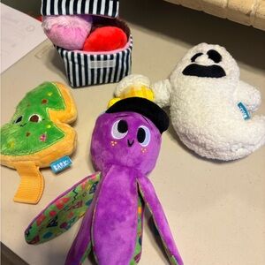 Bark box toys for your dog  made very well